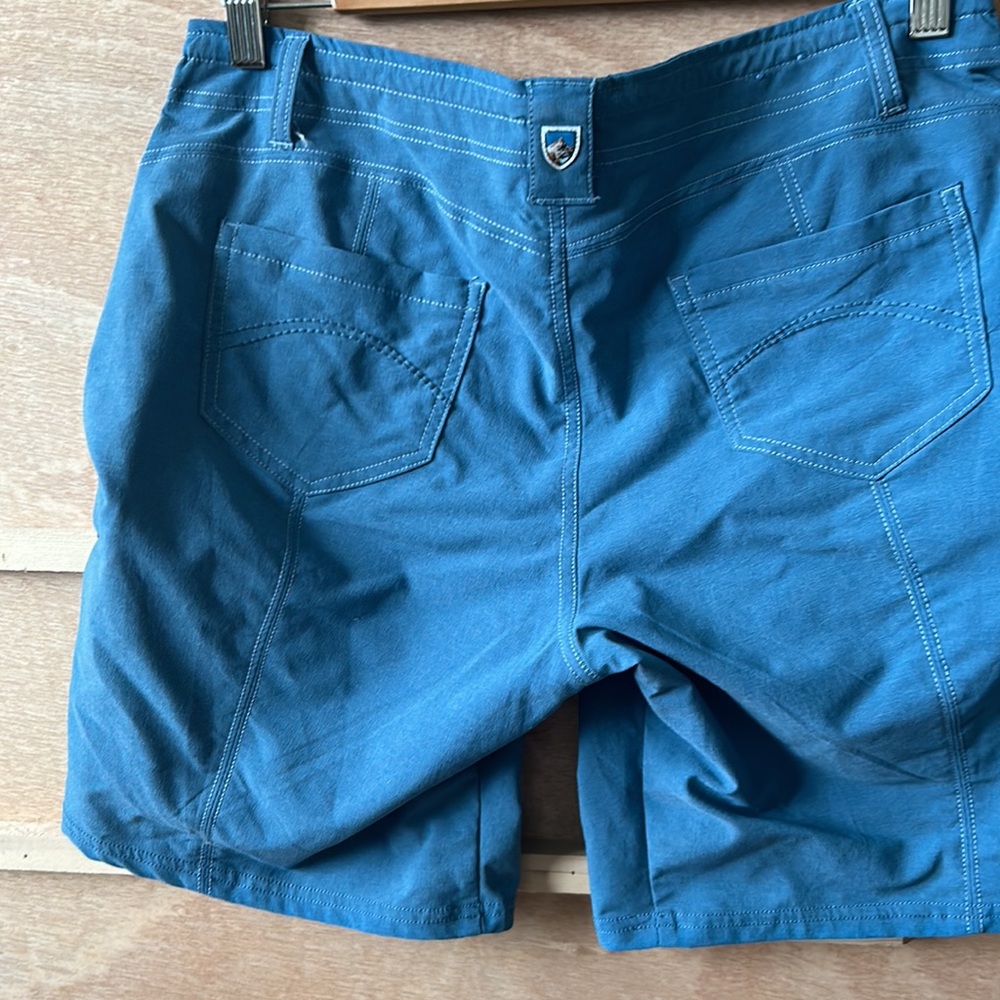 Kuhl size 8 shorts - Picture 3 of 5